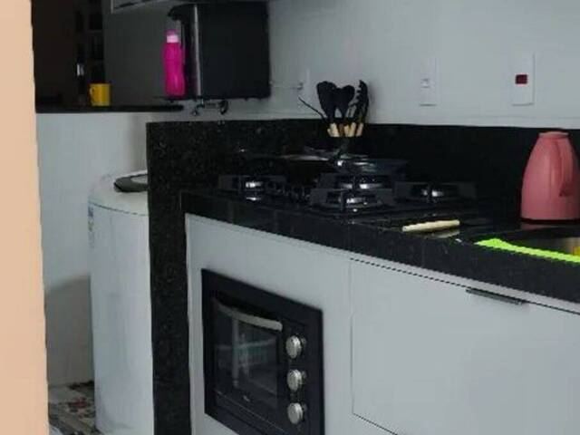 #77 - Apartamento para Venda em Vila Velha - ES - 2